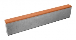 Бордюр тротуарный Берит Оранжевый 1000х80х200 на сером цементе